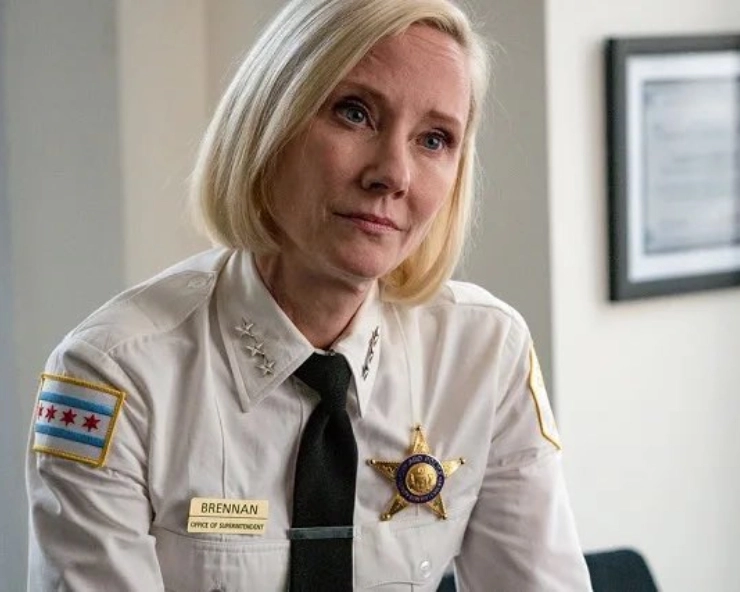 US actress Anne Heche suffered severe brain injury after car crash, not expected to survive: Family