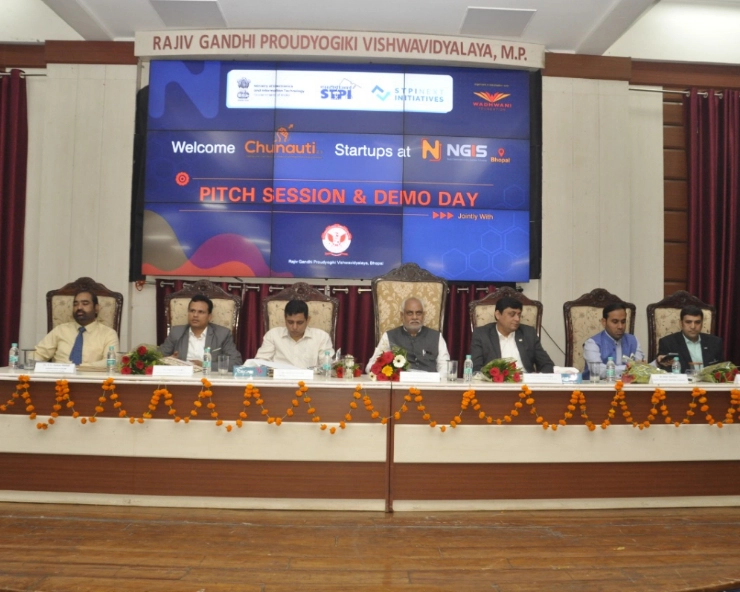 STPI, Wadhwani Foundation organise Investors Meet in Bhopal