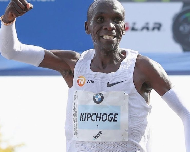 Kenya's 2-time Olympic champion Kipchoge breaks marathon world record in Berlin