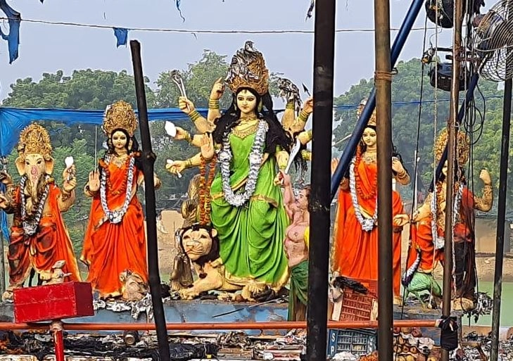 Major fire at Durga Puja Pandal in Uttar Pradesh, 5 killed, 43 injured