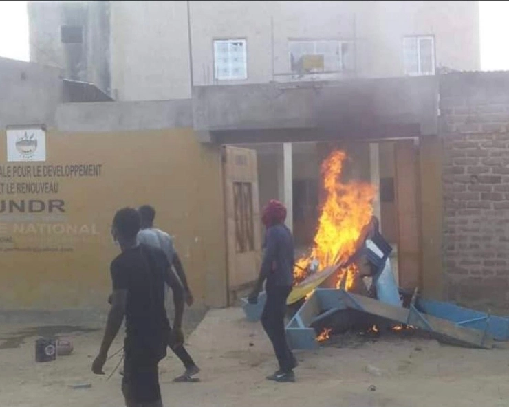 Protests erupt in Chad amid anger over junta's rule (VIDEO)