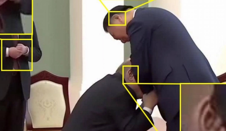 Fact check: No, Putin did not kneel before Xi Jinping