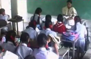 ગુજરાત સરકારનો મહત્વનો નિર્ણય, પ્રાથમિક શાળાઓમાં કન્યાઓને અપાશે માસિક ધર્મનું શિક્ષણ