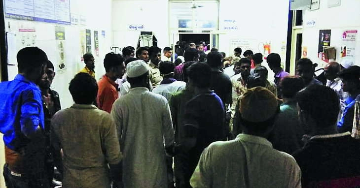 ગુજરાતમાં શુક્રવાર ગોઝારો સાબિત થયો, સગાઈમાંથી પરત ફરતા અકસ્માત, 7ના મોત 25ને ઈજા