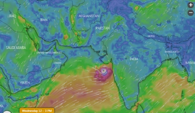 વાયુ વાવાઝોડું live - જાણો ગુજરાતમાં ક્યારે ક્યા સ્થાન પરા ત્રાટકી શકે છે વાવાઝોડુ..