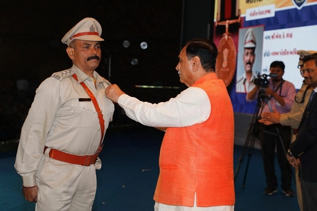 GUJCTOC કાયદો ગુજરાતમાં લાગુ થઈ ગયો, પોલીસ અધિકારીઓને વધુ સત્તા મળશે