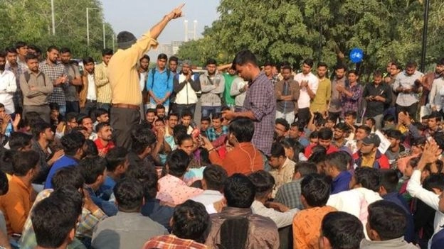 ગુજરાત વિધાનસભા સત્રના પ્રથમ દિવસ: રાજ્યભરમાં NSUI દ્વારા અપાયેલ શાળા-કોલેજ બંધનું એલાન સદંતર નિષ્ફળ