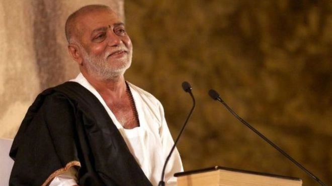 રામ મંદિર નિર્માણ: મોરારી બાપુએ પાંચ કરોડનું દાન માંગ્યું અને પાંચ દિવસમાં 16 કરોડ મળ્યા