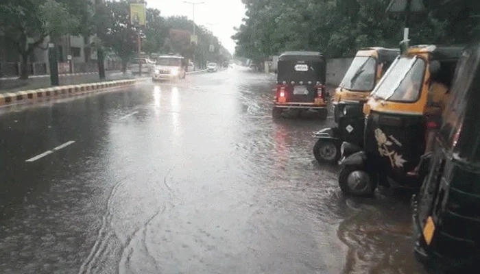 આગાહી:ઉત્તર, મધ્ય અને દક્ષિણ ગુજરાતમાં આગામી બે દિવસ ભારે વરસાદની શક્યતા, 24 કલાકમાં 141 તાલુકાઓમાં મેઘમહેર