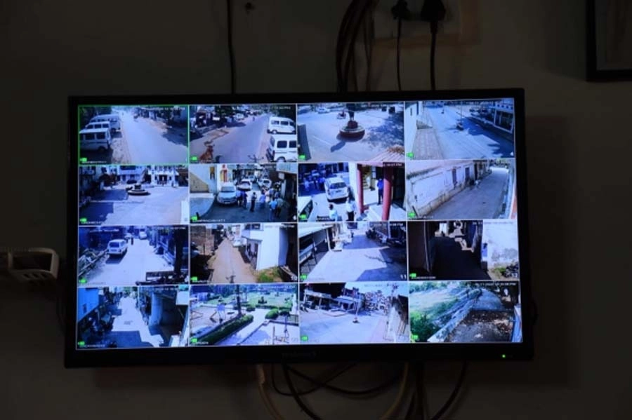 CCTV વડે માસ્ક વિના ફરતા લોકો પર પોલીસની નજર, પકડાયા તો ફોટો પાડીને કરશે આ કામ