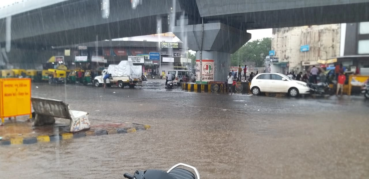છેલ્લા 24 કલાકમાં રાજ્યના સાત તાલુકાઓમાં વરસાદ નોંધાયો, ત્રણ દિવસ ગુજરાતમાં ભારે વરસાદની આગાહી