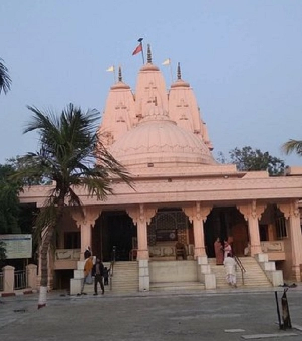 iskcon temple vadodara