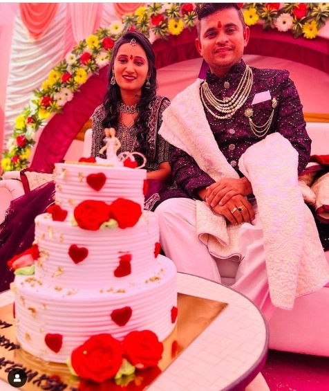 Gujarat's Sonu Sud 'Khajurbhai' got engaged, shared pictures on Instagram