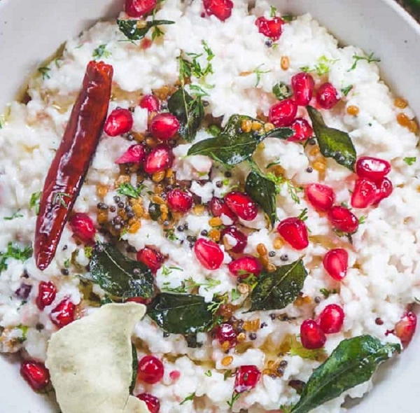 pomegranate with curd