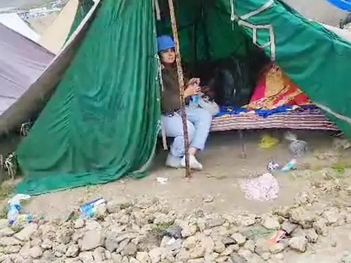 Amarnath Yatra, 20 Pilgrims from Vadodara and 10 from Surat Trapped in Tents