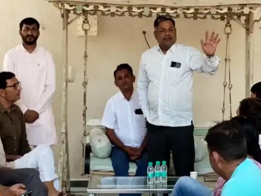 Congress caravan in Amreli to convince Dhanani to contest from Rojkot seat