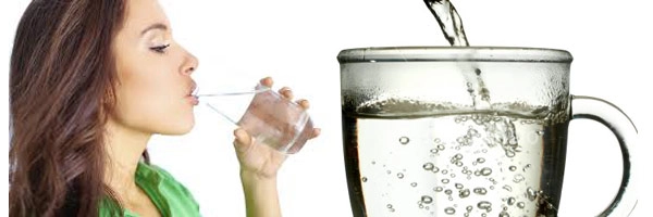 Drink water Tips- ચાની જગ્યા ખાલી પેટ પાણી પીવુ... જાણો તેના ફાયદા