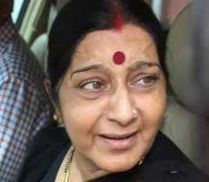 लखवी प्रकरण, सोमवार को संसद में बयान देंगी सुषमा - Sushma Swaraj