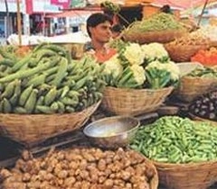 कश्मीर में मुर्गा-मटन सस्ता, सब्जियां हुई महंगी