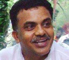 संजय निरूपम ने विनोद राय को कानूनी नोटिस भेजा