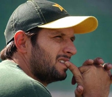 बल्लेबाजी फार्म को लेकर चिंतित अफरीदी - lack of form worrying shahid afridi