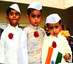 हिन्दी निबंध : बाल दिवस - Children's Day Essay In Hindi