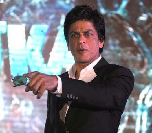 शाहरुख के सेट पर पहुंचे गुंडे - Shahrukh Khan, Set, Goons, Disrupts shooting, threat