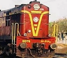 सिंगरौली-जबलपुर रेल लाइन पर मालगाड़ी बेपटरी - goods train
