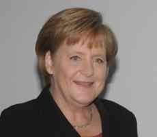 मर्केल ने ब्रिस्बेन में मोदी के साथ जर्मन भाषा का मुद्दा उठाया - Angela Merkel