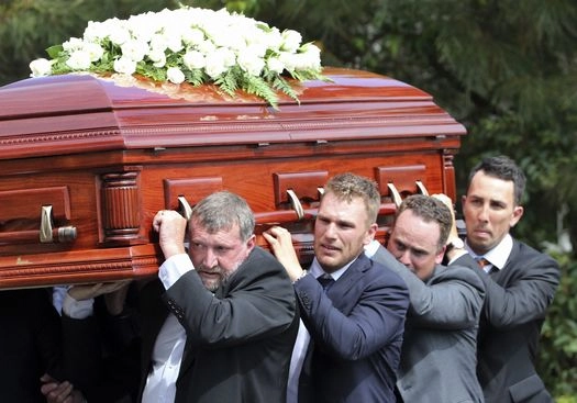 ऑस्ट्रेलियाई क्रिकेटर फिल ह्यूज का अंतिम संस्कार (फोटो) - Australian cricketer Phil Hughes