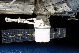 नासा ने अंतरिक्ष स्टेशन में किया 'रेंच' ईमेल - NASA