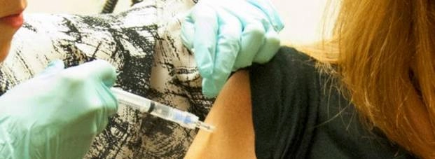 नई इबोला वैक्सीन का इंसानों पर परीक्षण