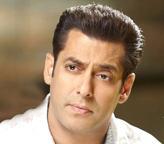 सलमान पर लगा है 200 करोड़ रुपये का दांव! - Salman Khan Hit and Run Bajrangi Bhaijaan