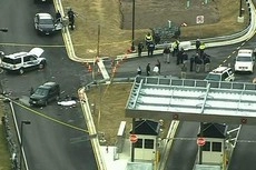 अमेरिका : एनएसए मुख्यालय के बाहर गोलीबारी, एक की मौत - Driver Killed as Stolen Car Enters NSA Campus