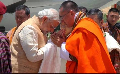 नरेन्द्र मोदी ने बनाया एक 'अनोखा' रिकॉर्ड - Narendra Modi foreign visits