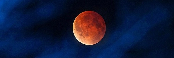 खूबसूरत, लाल और बड़ा दिखेगा चांद