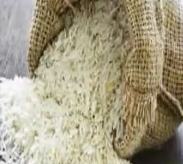 सावधान! चीन से आ रहा प्लास्टिक का चावल (वीडियो) - China, plastic, rice, export, India