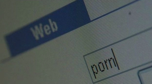 ग्वालियर में विश्वविद्यालय के कंप्यूटर पर 'पोर्न साइट' देखने के मामले में 5 कर्मचारी बर्खास्त