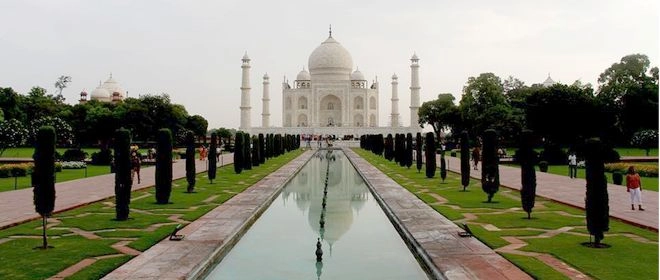 आम पर्यटकों के साथ शाही जोड़ा करेगा ताज का दीदार - Taj Mahal, royal couple, Agra
