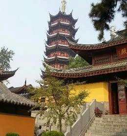 बुद्ध के अवशेष नान्जिंग मंदिर में स्थापित - Buddha, Temple of Nanjing