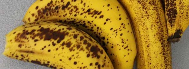 કેળાના છાલટા પર કાળા ડાઘ , તો જાણો એના 5 ફાયદા