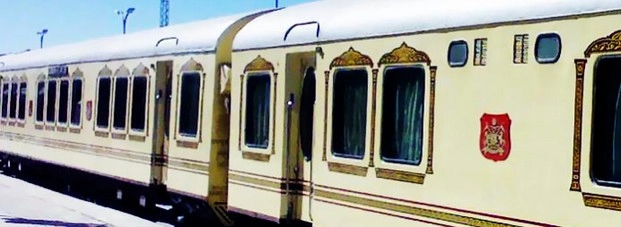 लक्जरी ट्रेनें खाली क्यों चल रही हैं... - why luxury trains are empty