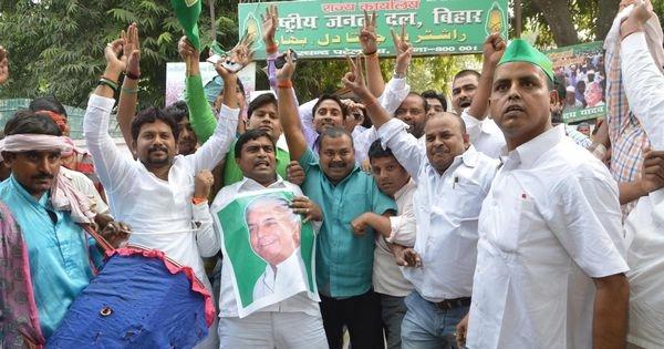 सोशल मीडिया पर चढ़ा बिहार चुनाव नतीजों का रंग - Bihar election on Social Media