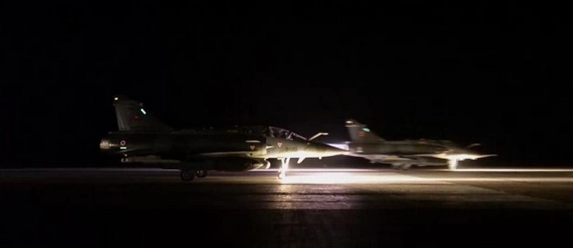 इसराइल का हवाई हमला, सीरिया ने इस तरह दिया जवाब - Air strike in Israel