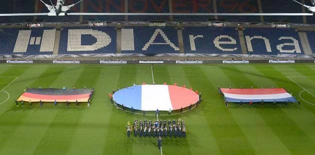 स्टेडियम में संदिग्ध बैग, जर्मनी-नीदरलैंड फुटबॉल मैच रद्द - Germany Netherlands soccer match canceled