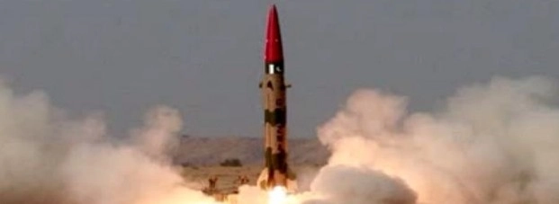 पाक ने टेस्ट की शाहीन मिसाइल, भारत में कहीं भी मार करेगी