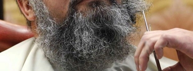 सऊदी अरब में दाढ़ी वालों के खिलाफ लड़ती एक औरत