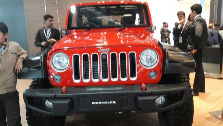 भारतात मेडइन इंडिया Jeep Wrangler लॉन्च! 10 लाख रुपये कमी झाले किंमत, जाणून घ्या नवीन किंमत व फीचर्स?