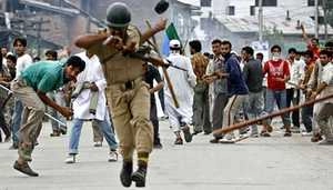 एक दीवार है जो कश्मीर को भारत नहीं होने देती... - Kashmir issue