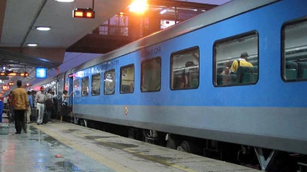 दिल्ली- मुंबई के बीच चलेगी नई राजधानी ट्रेन, यह होगा इसका रूट